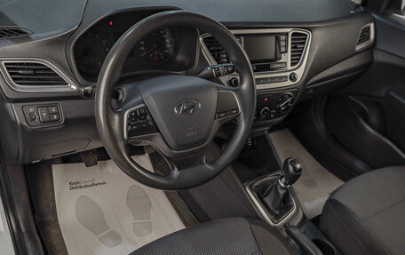 Hyundai Solaris II рестайлинг, 2019 год, 1 249 000 рублей, 8 фотография