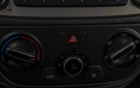 Hyundai Solaris II рестайлинг, 2019 год, 1 249 000 рублей, 17 фотография