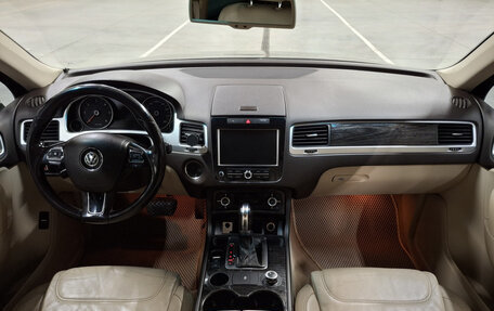 Volkswagen Touareg III, 2013 год, 2 030 000 рублей, 18 фотография