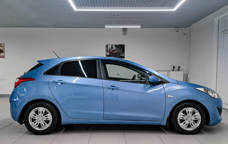 Hyundai i30 II рестайлинг, 2012 год, 715 000 рублей, 4 фотография