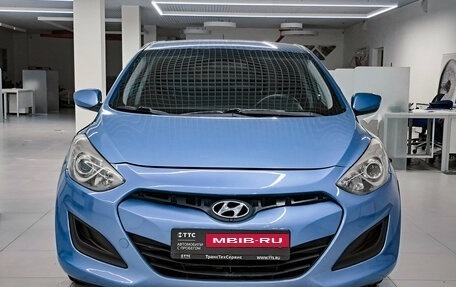 Hyundai i30 II рестайлинг, 2012 год, 715 000 рублей, 2 фотография