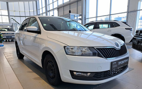 Skoda Rapid I, 2018 год, 1 142 000 рублей, 3 фотография