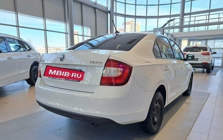 Skoda Rapid I, 2018 год, 1 142 000 рублей, 5 фотография