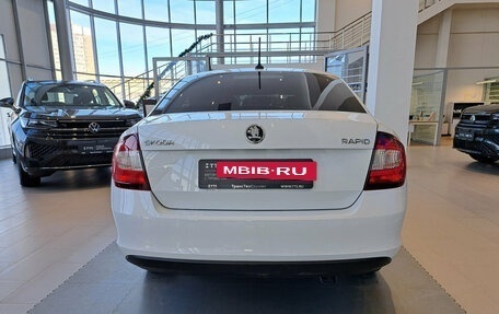 Skoda Rapid I, 2018 год, 1 142 000 рублей, 6 фотография