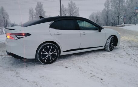 Toyota Camry, 2020 год, 3 150 000 рублей, 3 фотография