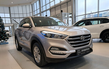 Hyundai Tucson III, 2016 год, 2 028 000 рублей, 3 фотография