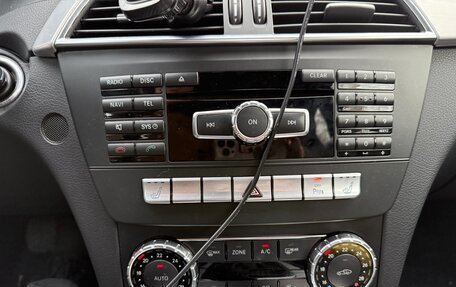 Mercedes-Benz C-Класс, 2011 год, 1 350 000 рублей, 23 фотография