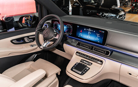 Mercedes-Benz V-Класс, 2024 год, 15 500 000 рублей, 19 фотография