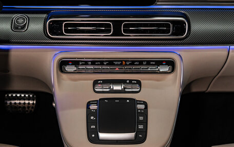 Mercedes-Benz V-Класс, 2024 год, 15 500 000 рублей, 20 фотография