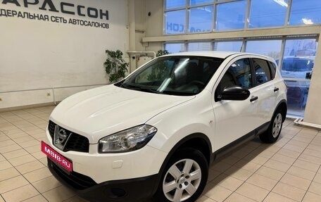 Nissan Qashqai, 2010 год, 950 000 рублей, 1 фотография