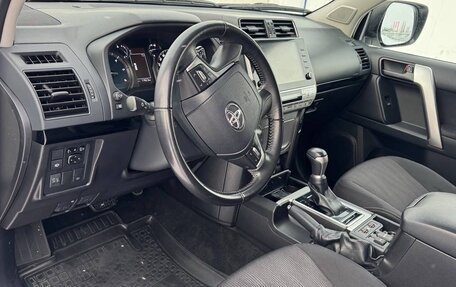Toyota Land Cruiser Prado 150 рестайлинг 2, 2021 год, 5 499 000 рублей, 17 фотография