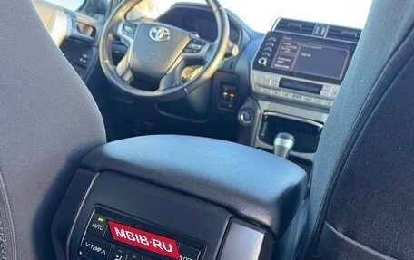 Toyota Land Cruiser Prado 150 рестайлинг 2, 2021 год, 5 499 000 рублей, 14 фотография