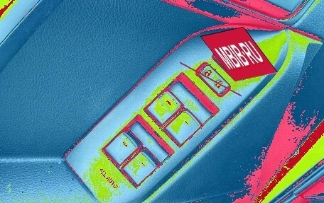 Toyota Land Cruiser Prado 150 рестайлинг 2, 2021 год, 5 499 000 рублей, 19 фотография