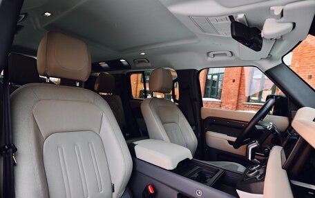 Land Rover Defender II, 2020 год, 4 300 000 рублей, 31 фотография