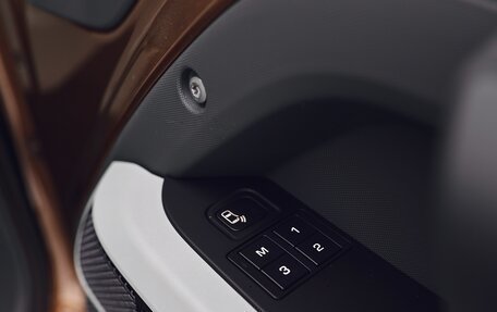 Land Rover Defender II, 2020 год, 4 300 000 рублей, 32 фотография