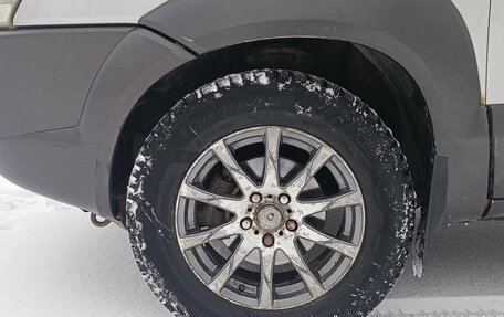 Hyundai Tucson III, 2004 год, 540 000 рублей, 18 фотография