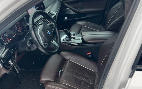 BMW 5 серия, 2020 год, 5 400 000 рублей, 9 фотография