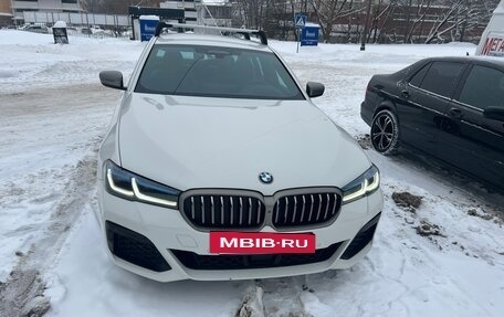 BMW 5 серия, 2020 год, 5 400 000 рублей, 2 фотография