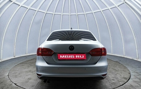 Volkswagen Jetta VI, 2011 год, 850 000 рублей, 6 фотография