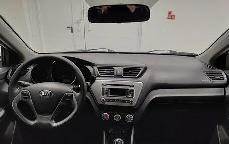 KIA Rio III рестайлинг, 2017 год, 644 000 рублей, 14 фотография