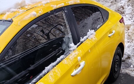 Hyundai Solaris II рестайлинг, 2019 год, 780 000 рублей, 8 фотография