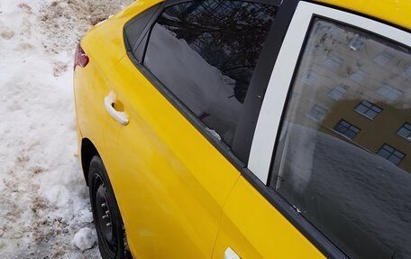 Hyundai Solaris II рестайлинг, 2019 год, 780 000 рублей, 12 фотография