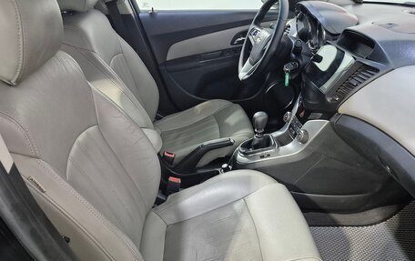 Chevrolet Cruze II, 2011 год, 724 000 рублей, 13 фотография