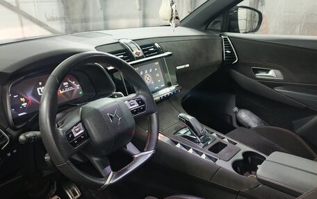 DS 7 Crossback I, 2020 год, 1 890 000 рублей, 3 фотография