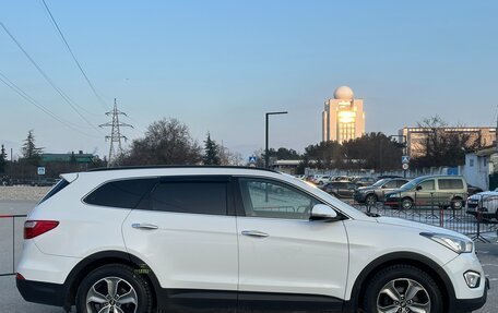 Hyundai Santa Fe III рестайлинг, 2014 год, 1 997 000 рублей, 12 фотография