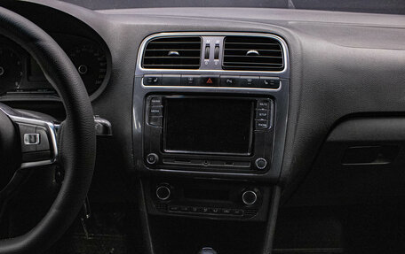 Volkswagen Polo VI (EU Market), 2019 год, 889 000 рублей, 7 фотография