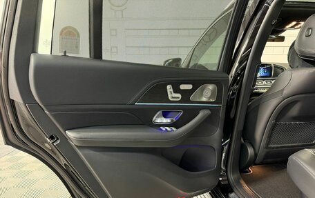 Mercedes-Benz GLS, 2025 год, 18 200 000 рублей, 23 фотография