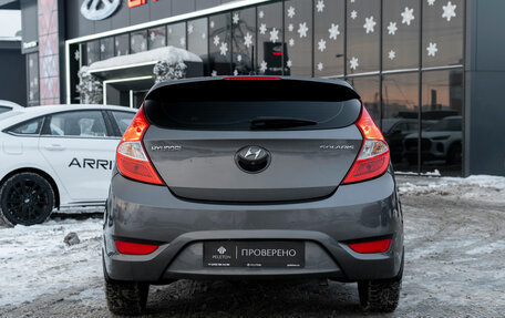 Hyundai Solaris II рестайлинг, 2012 год, 945 000 рублей, 6 фотография