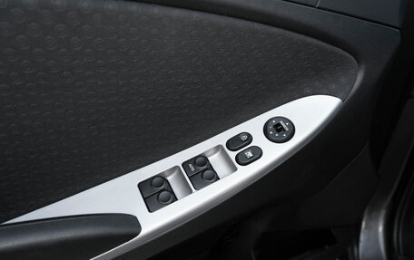 Hyundai Solaris II рестайлинг, 2012 год, 945 000 рублей, 17 фотография