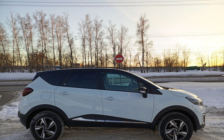 Renault Kaptur I рестайлинг, 2018 год, 1 350 000 рублей, 8 фотография