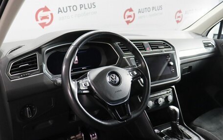 Volkswagen Tiguan II, 2018 год, 2 849 000 рублей, 9 фотография
