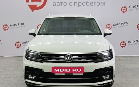 Volkswagen Tiguan II, 2018 год, 2 849 000 рублей, 5 фотография