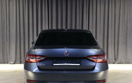 Skoda Superb III рестайлинг, 2015 год, 1 499 000 рублей, 5 фотография