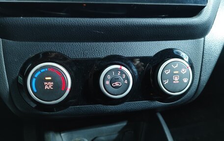 KIA Rio III рестайлинг, 2017 год, 1 259 000 рублей, 15 фотография