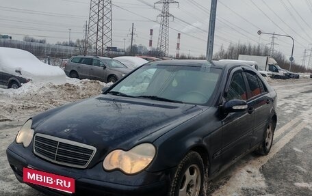 Mercedes-Benz C-Класс, 2003 год, 365 000 рублей, 2 фотография