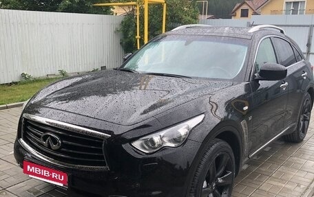 Infiniti QX70, 2014 год, 2 350 000 рублей, 6 фотография