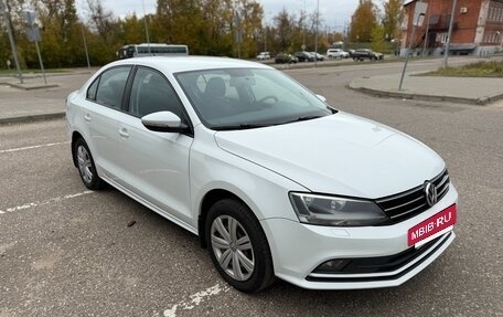 Volkswagen Jetta VI, 2016 год, 1 099 000 рублей, 4 фотография