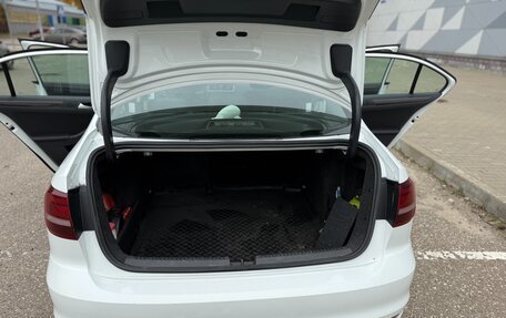 Volkswagen Jetta VI, 2016 год, 1 099 000 рублей, 20 фотография