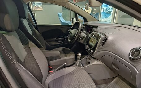 Renault Kaptur I рестайлинг, 2019 год, 1 480 000 рублей, 8 фотография