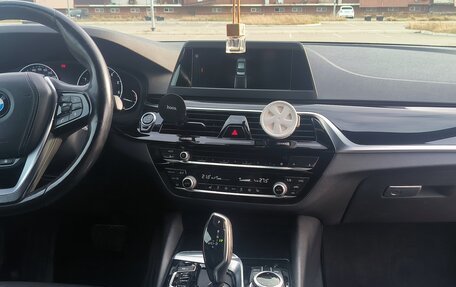 BMW 5 серия, 2017 год, 3 100 000 рублей, 9 фотография