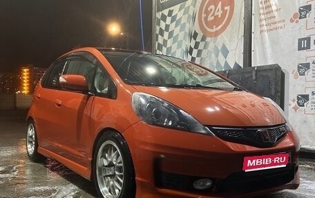 Honda Fit III, 2011 год, 980 000 рублей, 1 фотография