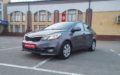 KIA Rio III рестайлинг, 2016 год, 900 000 рублей, 1 фотография