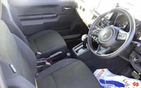 Suzuki Jimny, 2022 год, 1 390 000 рублей, 4 фотография