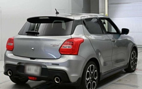 Suzuki Swift V, 2022 год, 1 290 000 рублей, 2 фотография