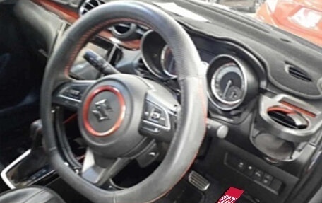 Suzuki Swift V, 2022 год, 1 290 000 рублей, 8 фотография