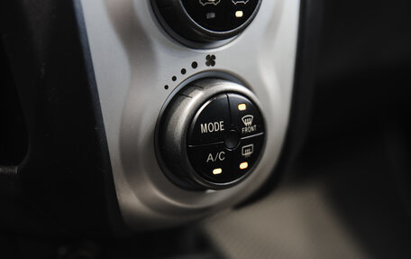 Toyota Yaris III рестайлинг, 2007 год, 550 000 рублей, 14 фотография